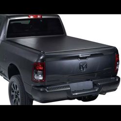Truck Bed Cover - Ram 1500