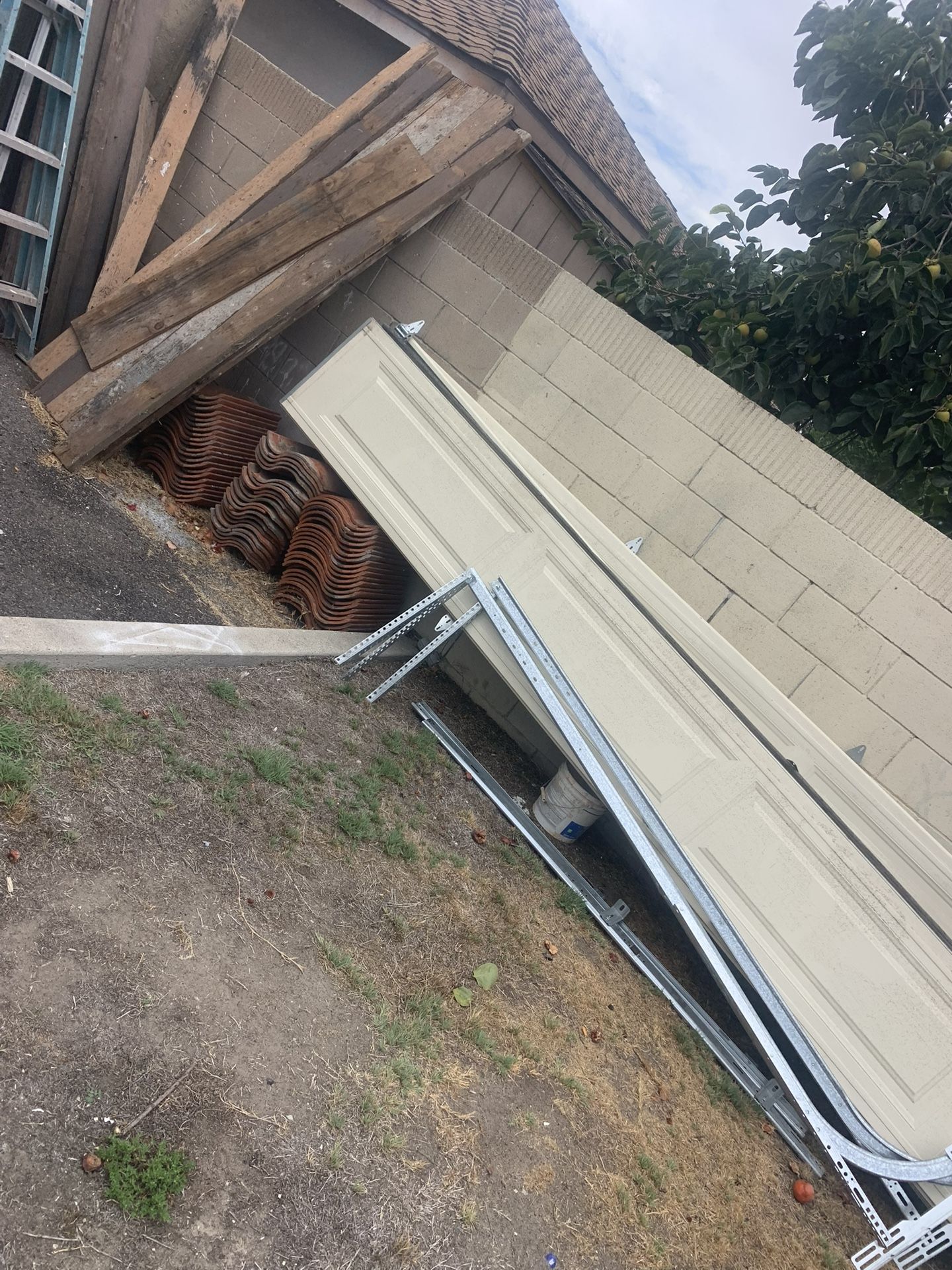 Door Garage 