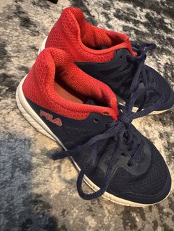 FILA - Size 1 Boys Shoe
