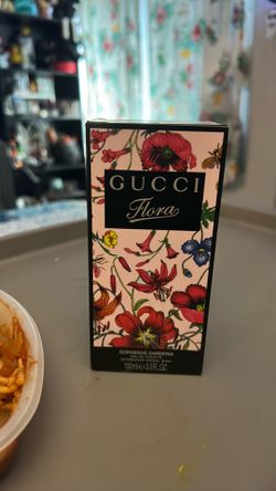 Gucci flora