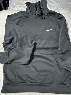 Nike Sweater