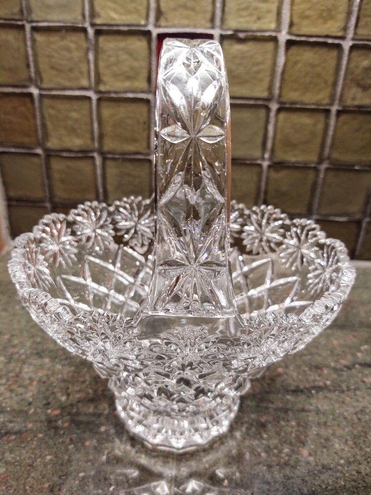 Vintage Crystal Basket With Handle