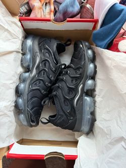 W Air VaporMax Plus