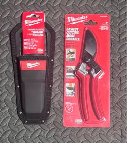 Milwaukee 1 inch Pruner with pruner sheath