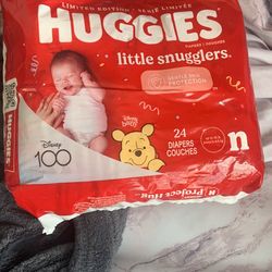 Huggies Newborn Diapers 