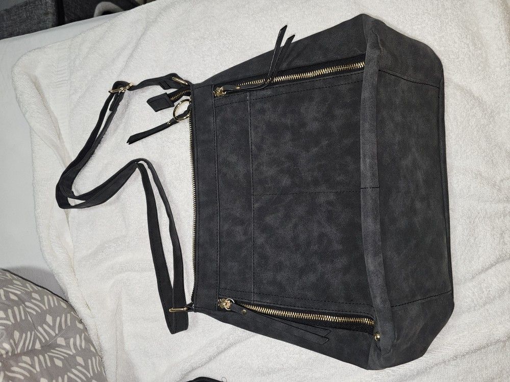 Big Purse Sale!!! 50 For All. (Brand New)