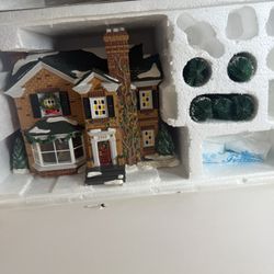 Dept 56 2000 Holly Lane Snow Village Gift Set Not Complete