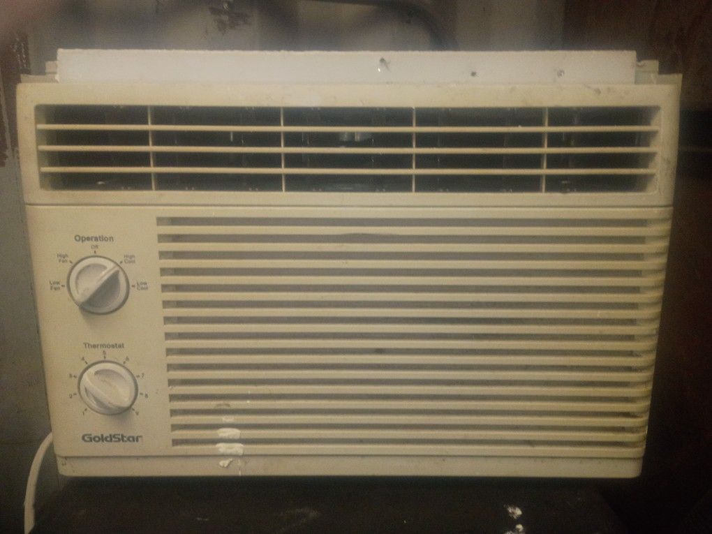 Gold Star Air Conditioner