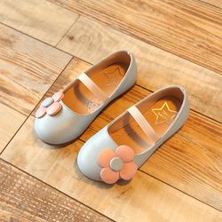 Super adorable blue flower dress shoes