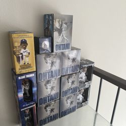 Dodgers Ohtani 50/50 bobbleheads/ Dodger Bobbleheads