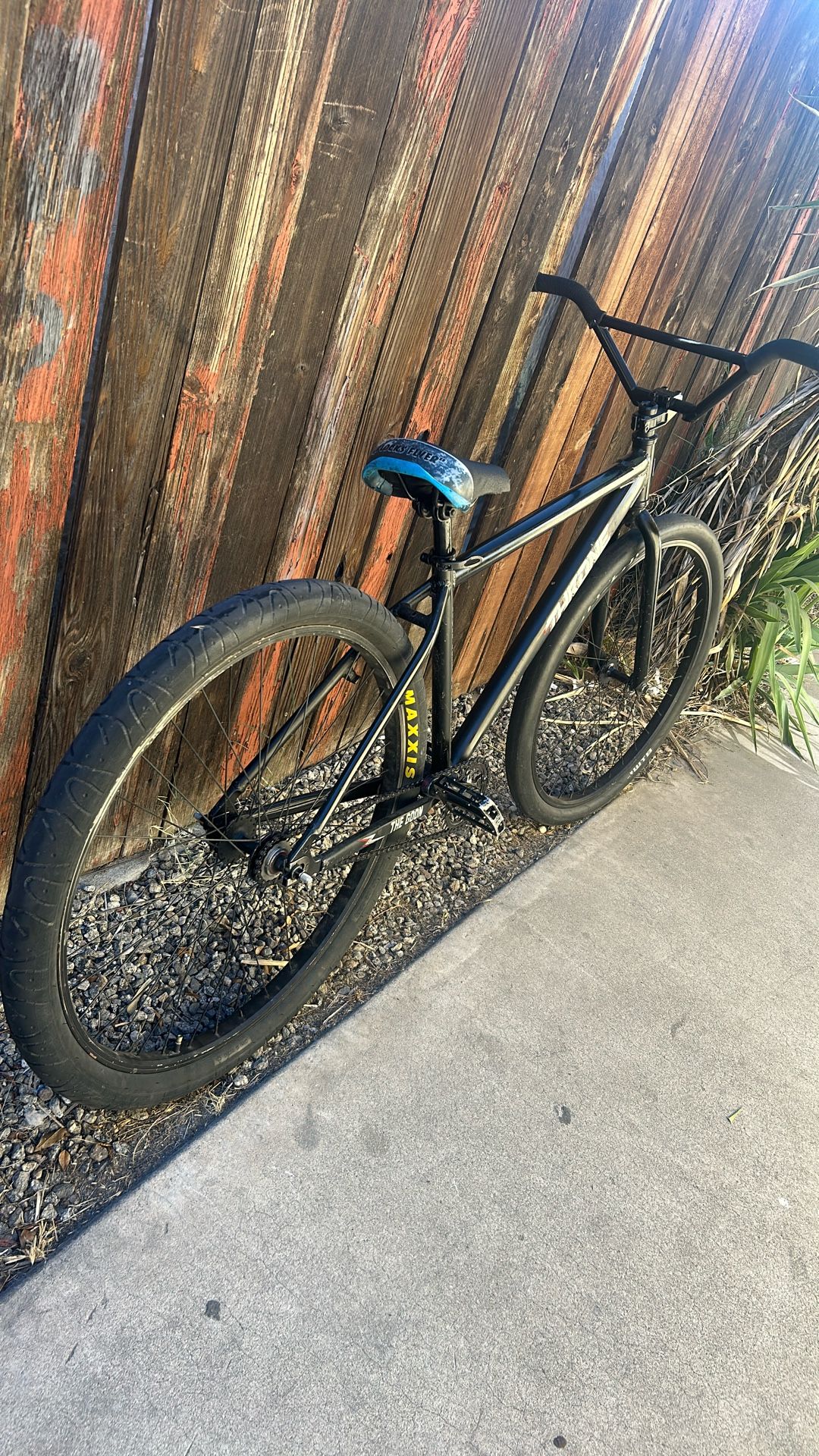 Throne Bike
