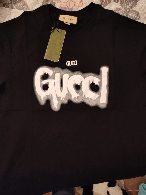 Gucci Shirt (Size M)