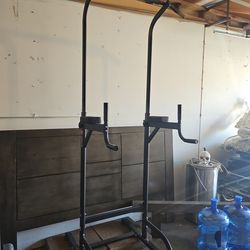 Calisthenics station