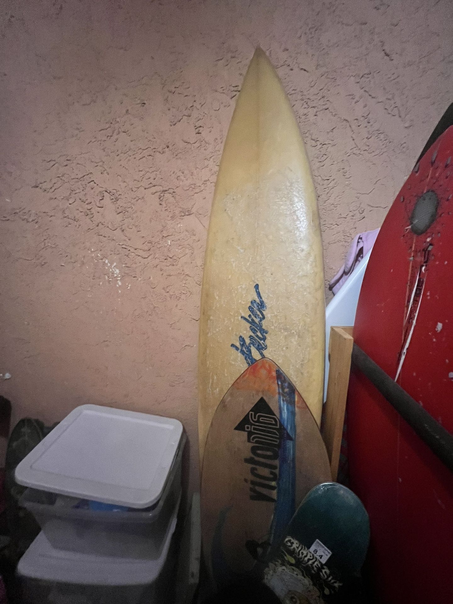Becker Surfboard Thruster Channel Bottoms