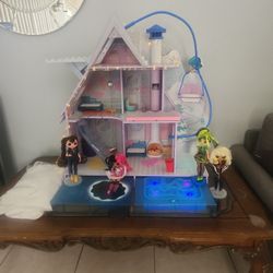 LOL Surprise Winter Disco And 4 LOL DOLL