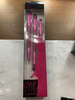 Mulan makeup brushes