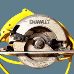 Dewalt circular Saw DW362