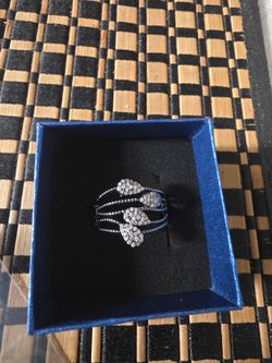 Women's size 10 ring