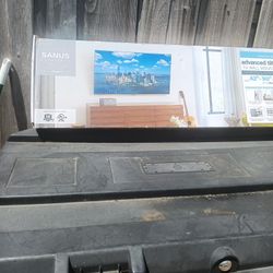 SANUS PREFERRED MODEL SLT4.B1 advancedtilt TvWALL MOUNT EXTENDS FROM WALLFOR.INCREASED TILTING RANGEAND EASYCAVLE ACCESS FITS 42 :.90TVSUPTO150 LBS 