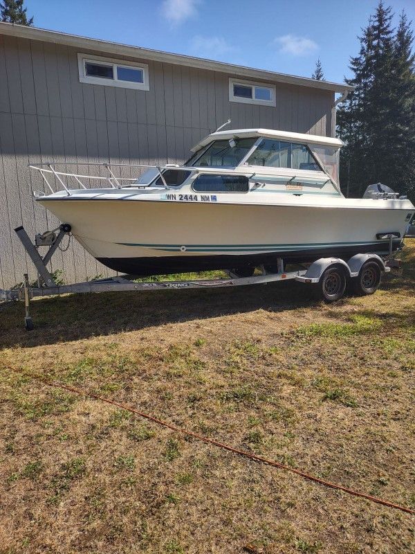 Modified Glassply 21' Outboard for Sale in Bonney Lake, WA - OfferUp