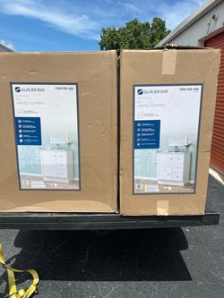 30 inch white vanity combo $300