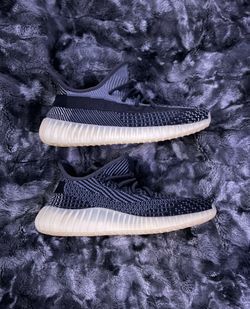 Adidas Yeezy Boost 350 V2