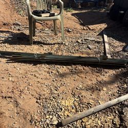 Fence Posts 2 -6’ And 4 are 5’