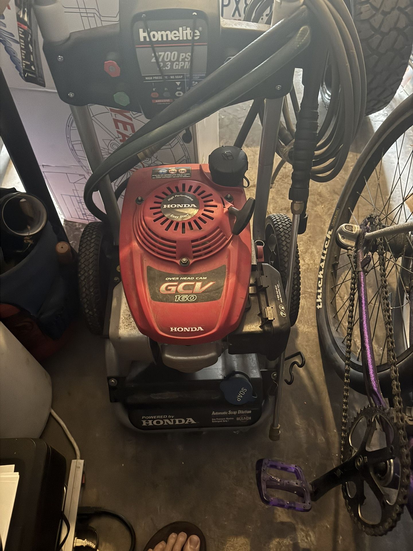 HONDA HOMELITE 2700 PSI POWER WASHER WITH ATTACHMENTS for Sale in Seal ...