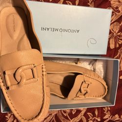 Leather Flat Shoes  Antoni Melani 