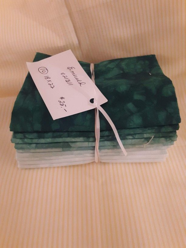 Quilting "FABRIC" BUNDLE SQUARES 18"× 22" SQUARES