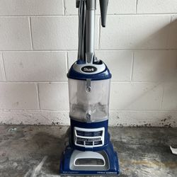 Shark Lift Away Vacuum 