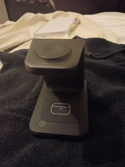 3 in one wireless charging station