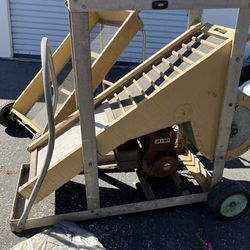 Power Sluice / Dry Wash plant. Vintage 3 hp Montgomery Wards engine. Multiple riffle trays.