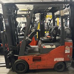 2016 Toyota 8FGCUS20 (4000 lbs ) forklift