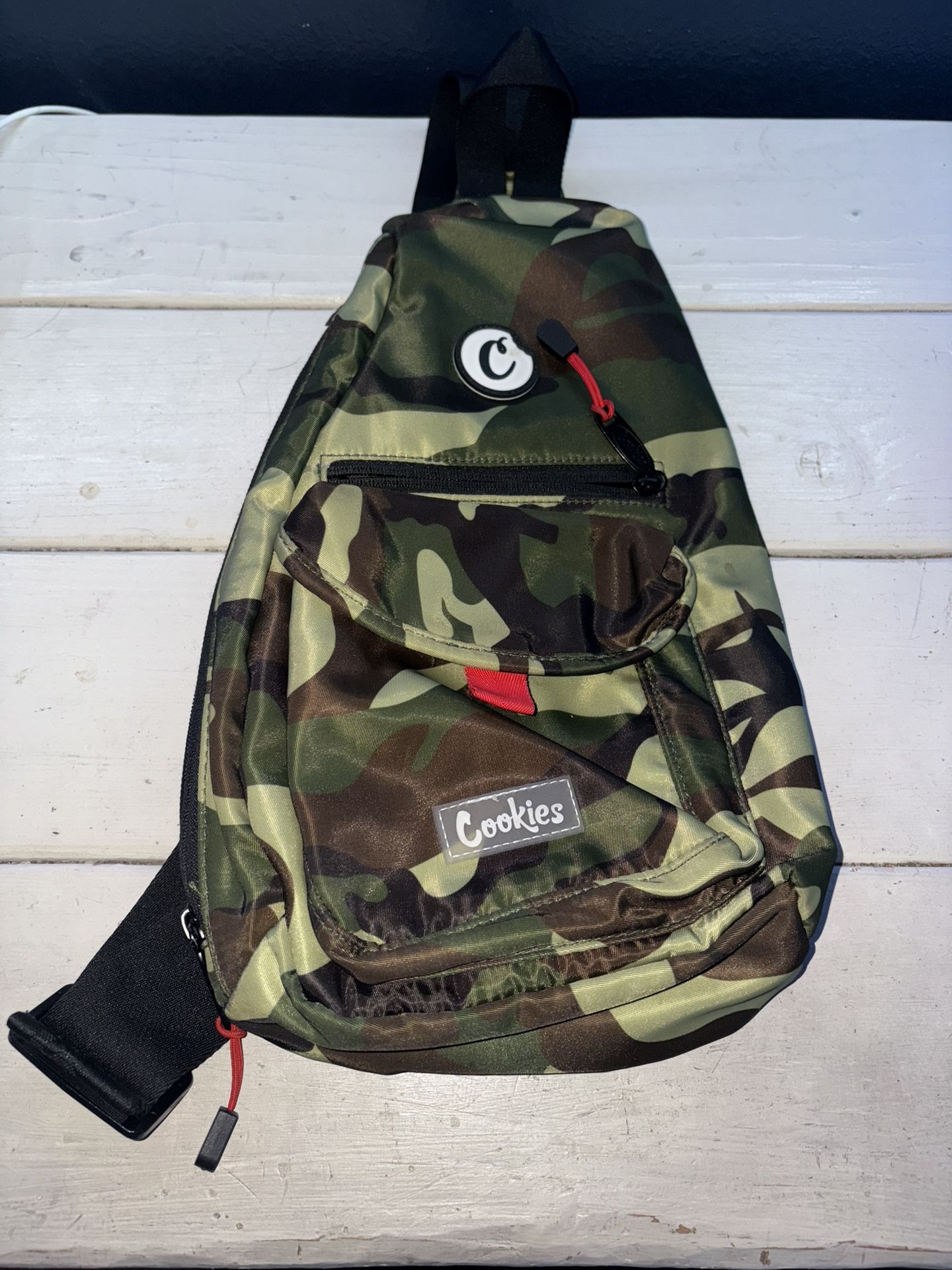 Cookies Traveler Smell Proof Camo Shoulder Bag BRAND NEW ORIGINAL