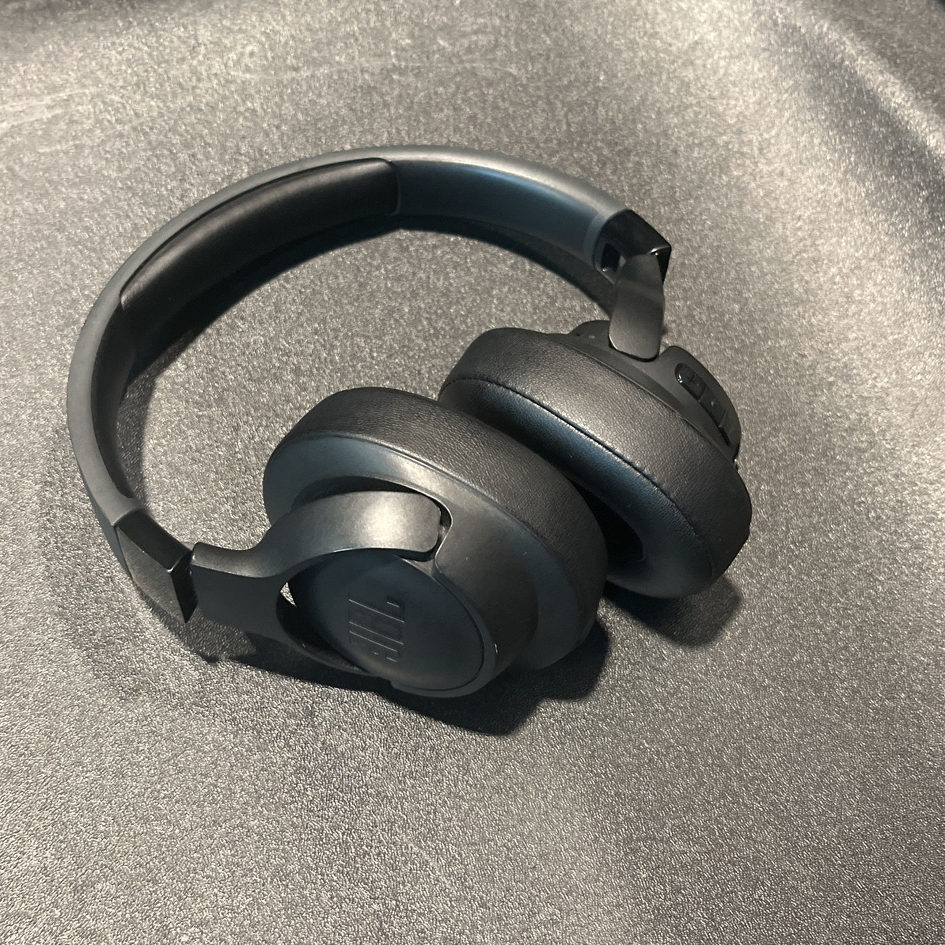 JBL