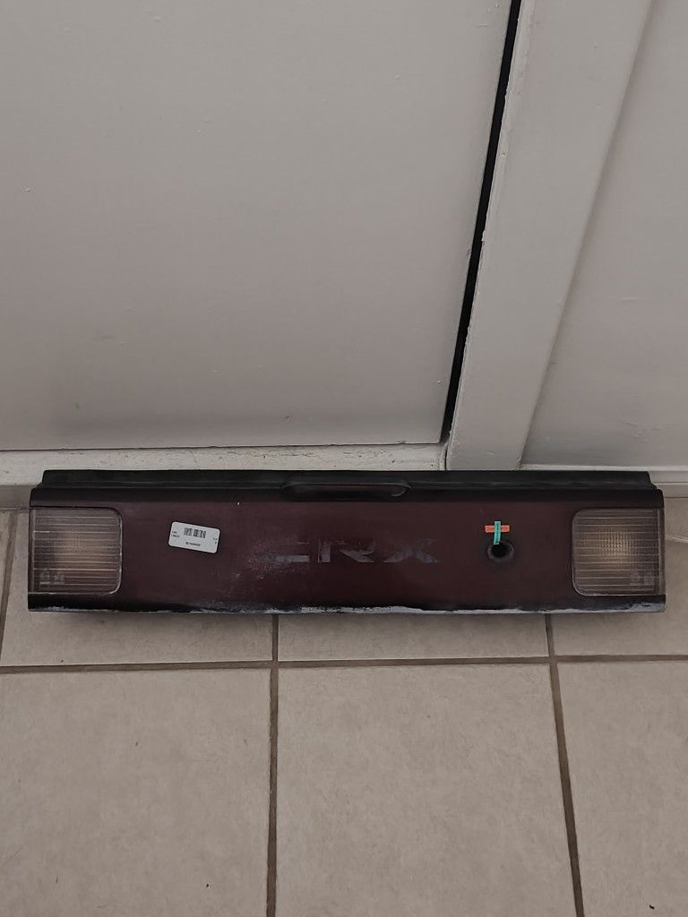 Honda CRX Center Tail Light