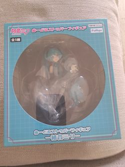 Miku Noodle Stopper Figure Furyu