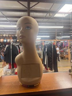 🔥 360° ROTATING MANNEQUIN HEADS – ONLY $20! 🔥