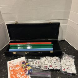 Vintage Marjhong set complete with instructions in a nice black carry  case