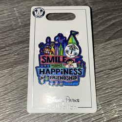 New Disney Pin Its A Small World SMILE HAPPINESS FRIENDSHIP