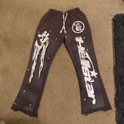 Hell Star Sweats 