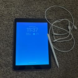 iPad 6th Generation (2018)