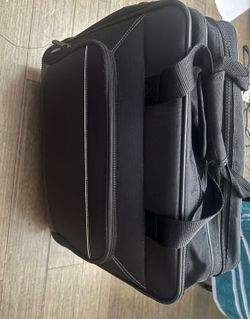 Amazon basic carry on bag