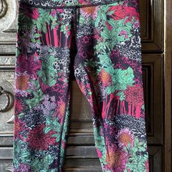 Lululemon Womens Leggings Size 4 