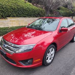 Super Clean 2012 Fusion V6 Low Miles 83k