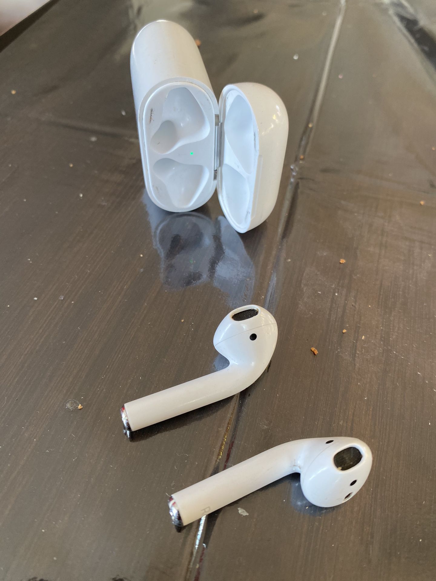 Apple Airpods used