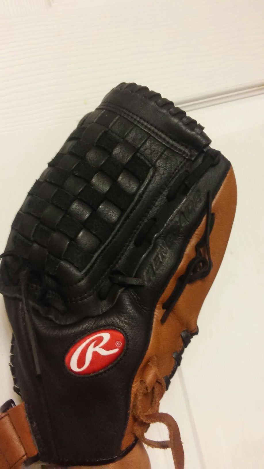 Rawlings 14 inch softball baseball glove