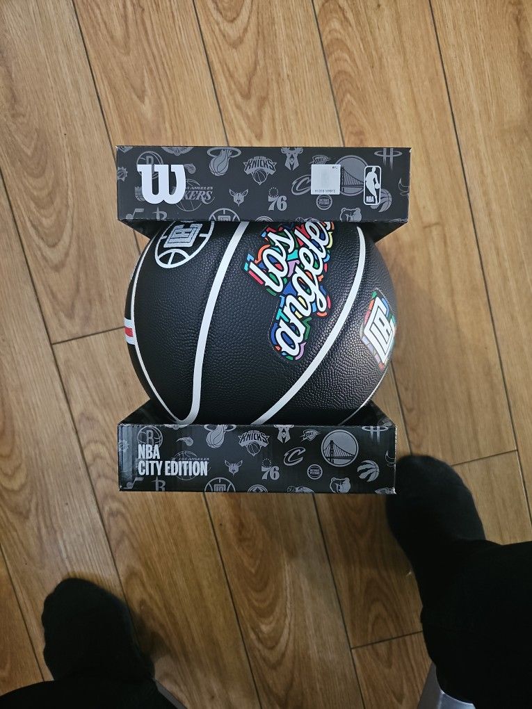 Los Angeles Clipper City Edition Basket Ball