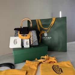 BRAND NEW REAL Goyard Saigon Mini Structured bag in black Goyardine canvas with Cervon calfskin, wooden top handle front panels with palladium studs